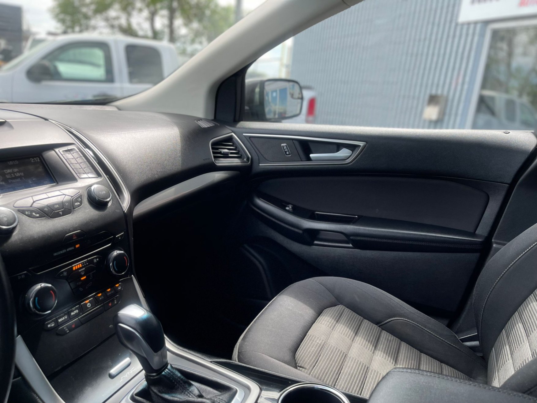 /drivenbyyouautosales/2015-Ford-Edge-13495671933341624.jpg