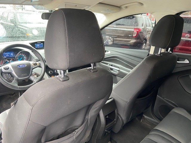 /drivenbyyouautosales/2015-Ford-Escape-44568804152503994.jpg