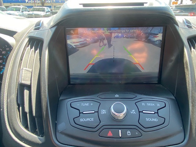 /drivenbyyouautosales/2015-Ford-Escape-5674249505474791.jpg