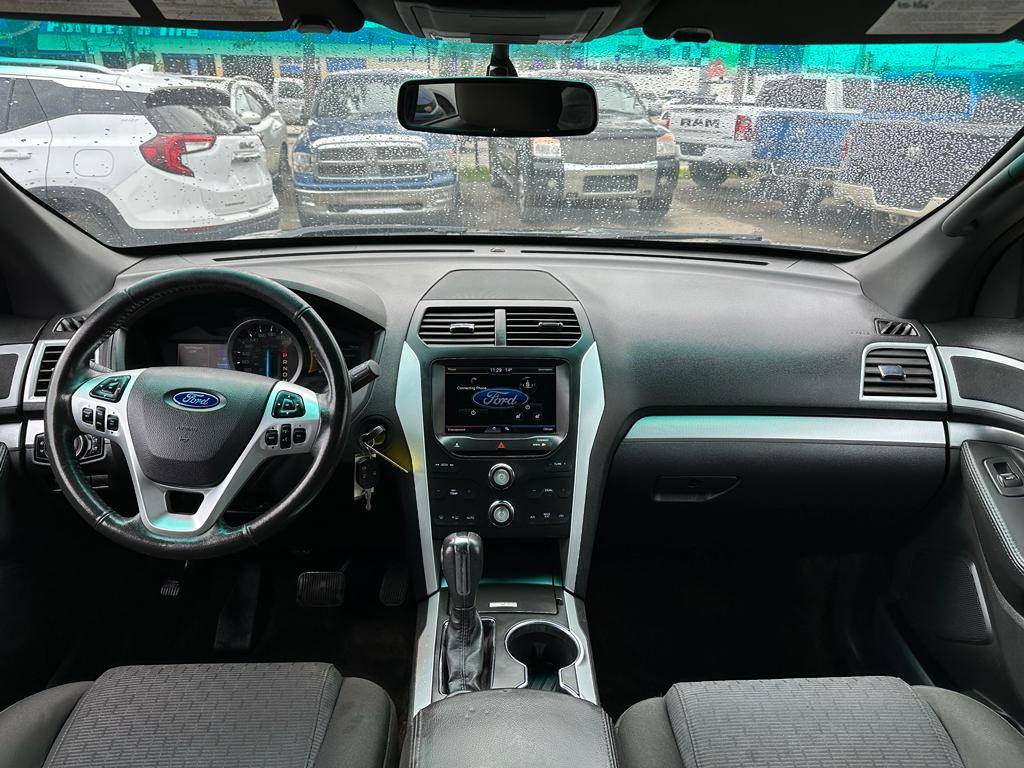 /drivenbyyouautosales/2015-Ford-Explorer-48970808532148213.jpg