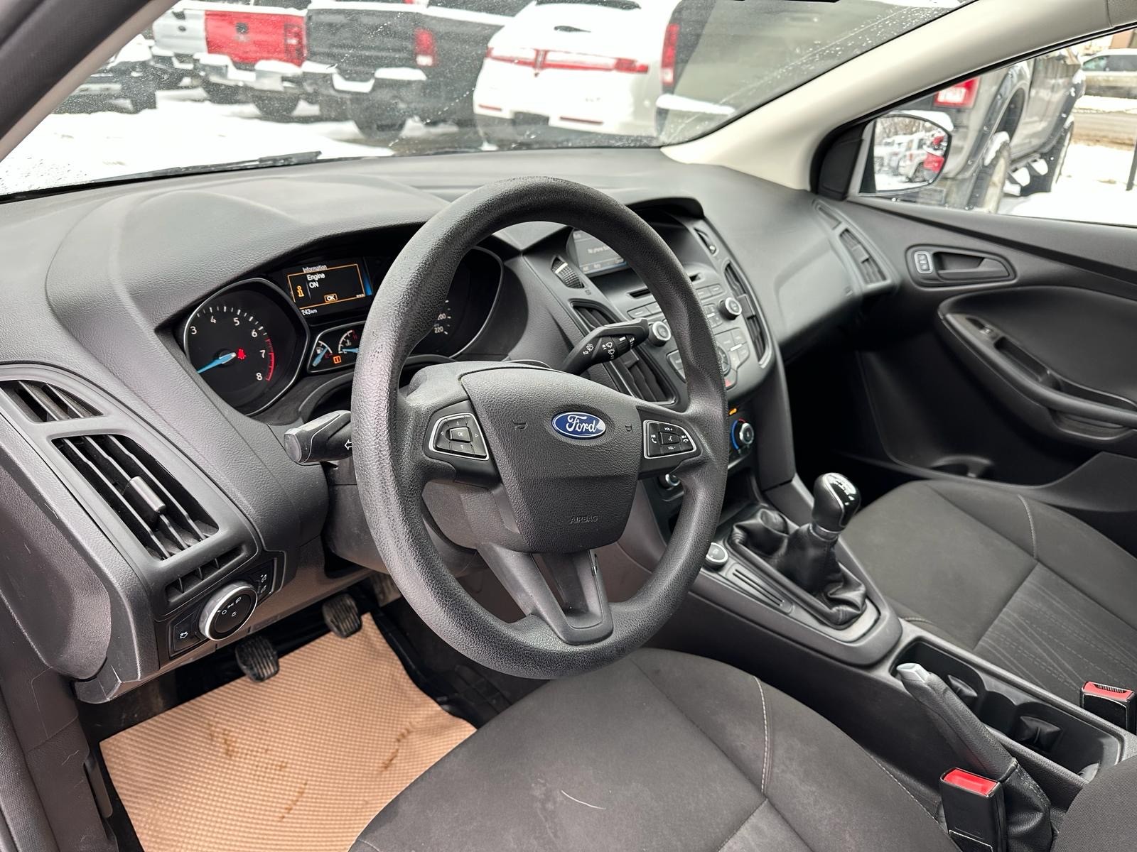 /drivenbyyouautosales/2015-Ford-Focus-13085996976497727.jpg