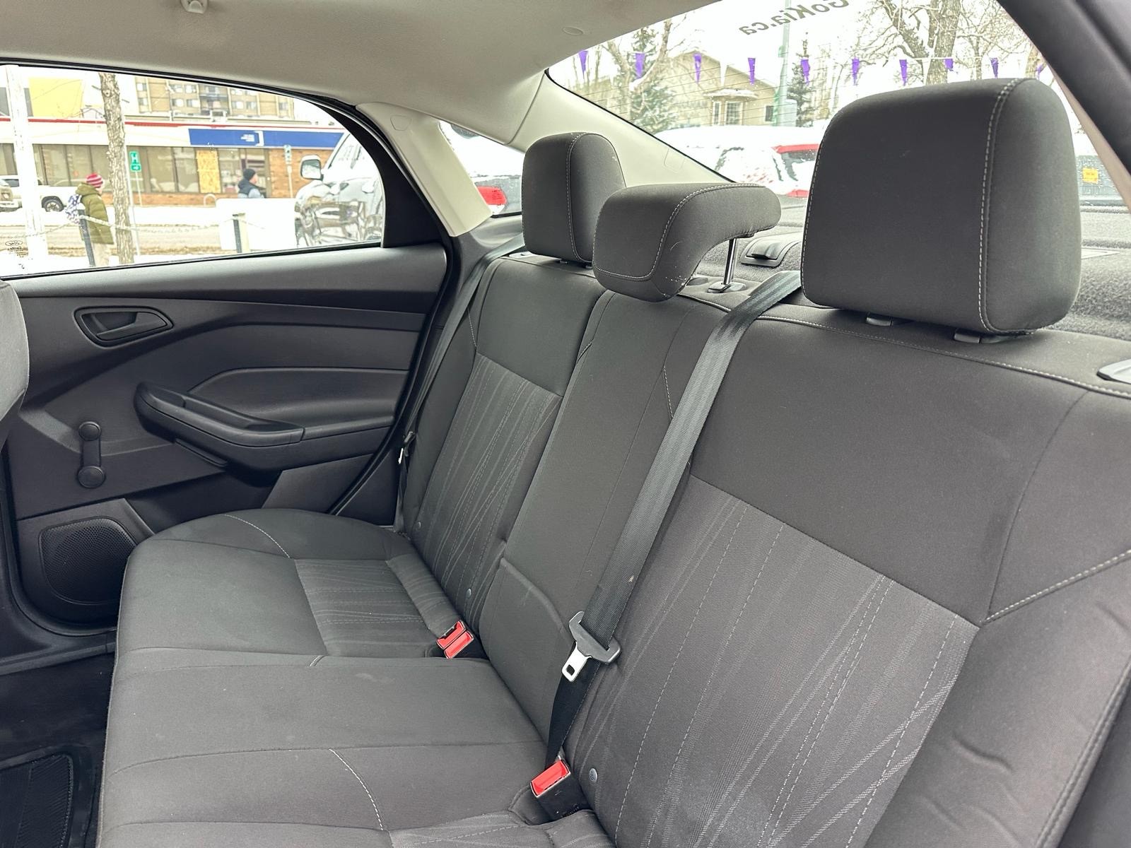 /drivenbyyouautosales/2015-Ford-Focus-41050191767629785.jpg