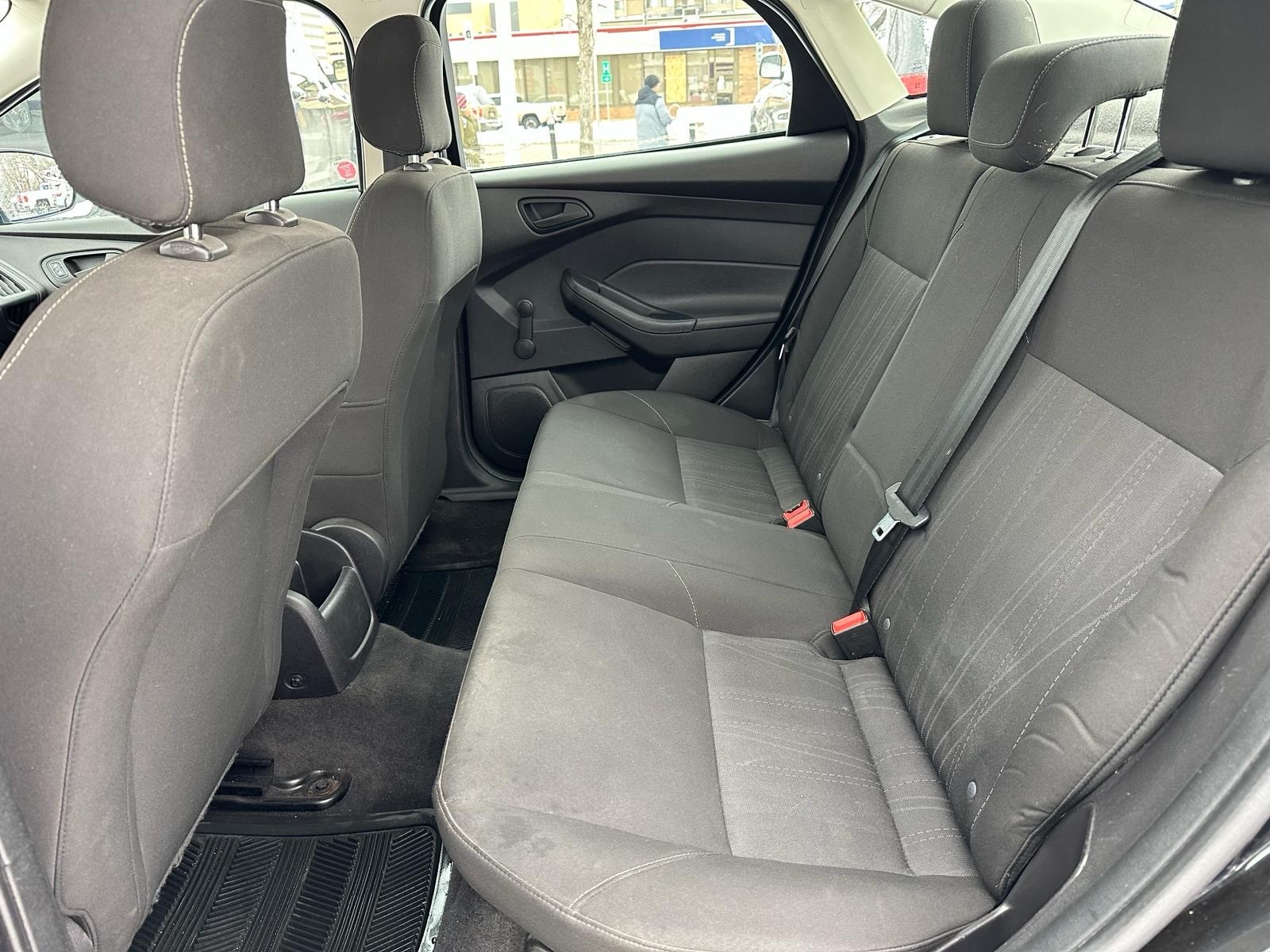 /drivenbyyouautosales/2015-Ford-Focus-8142888584337973.jpg
