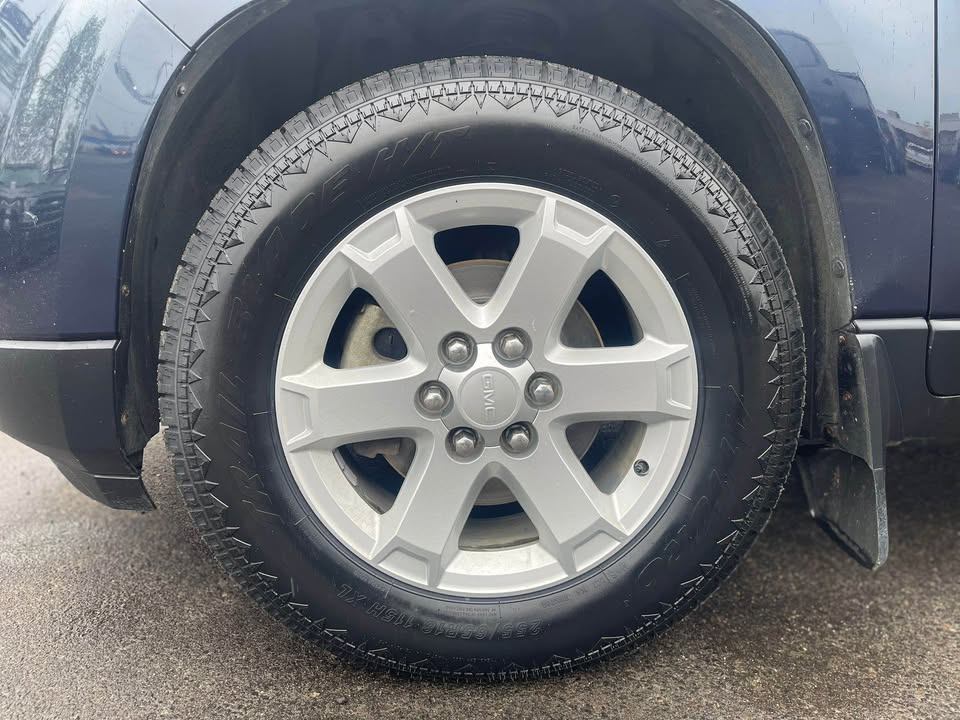 /drivenbyyouautosales/2015-GMC-Acadia-2759825929813382.jpg