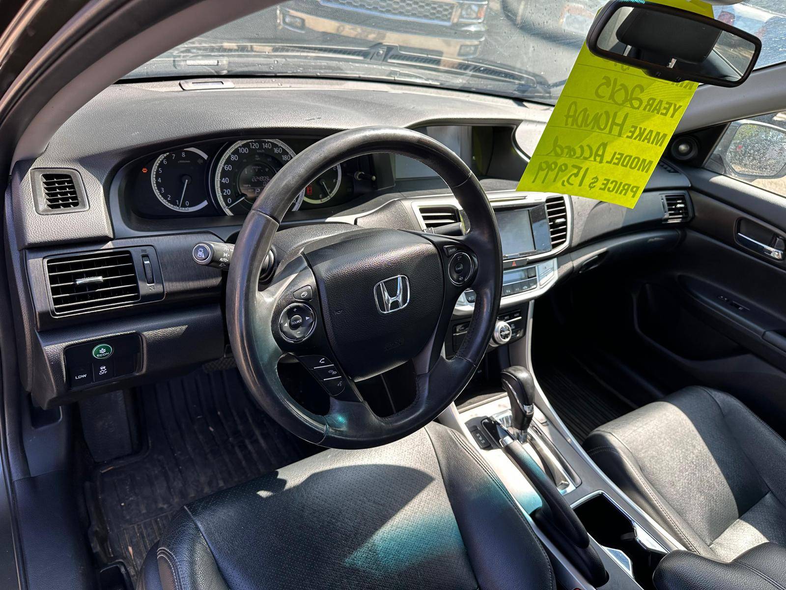 /drivenbyyouautosales/2015-Honda-AccordSedan-30658341389077304.jpg