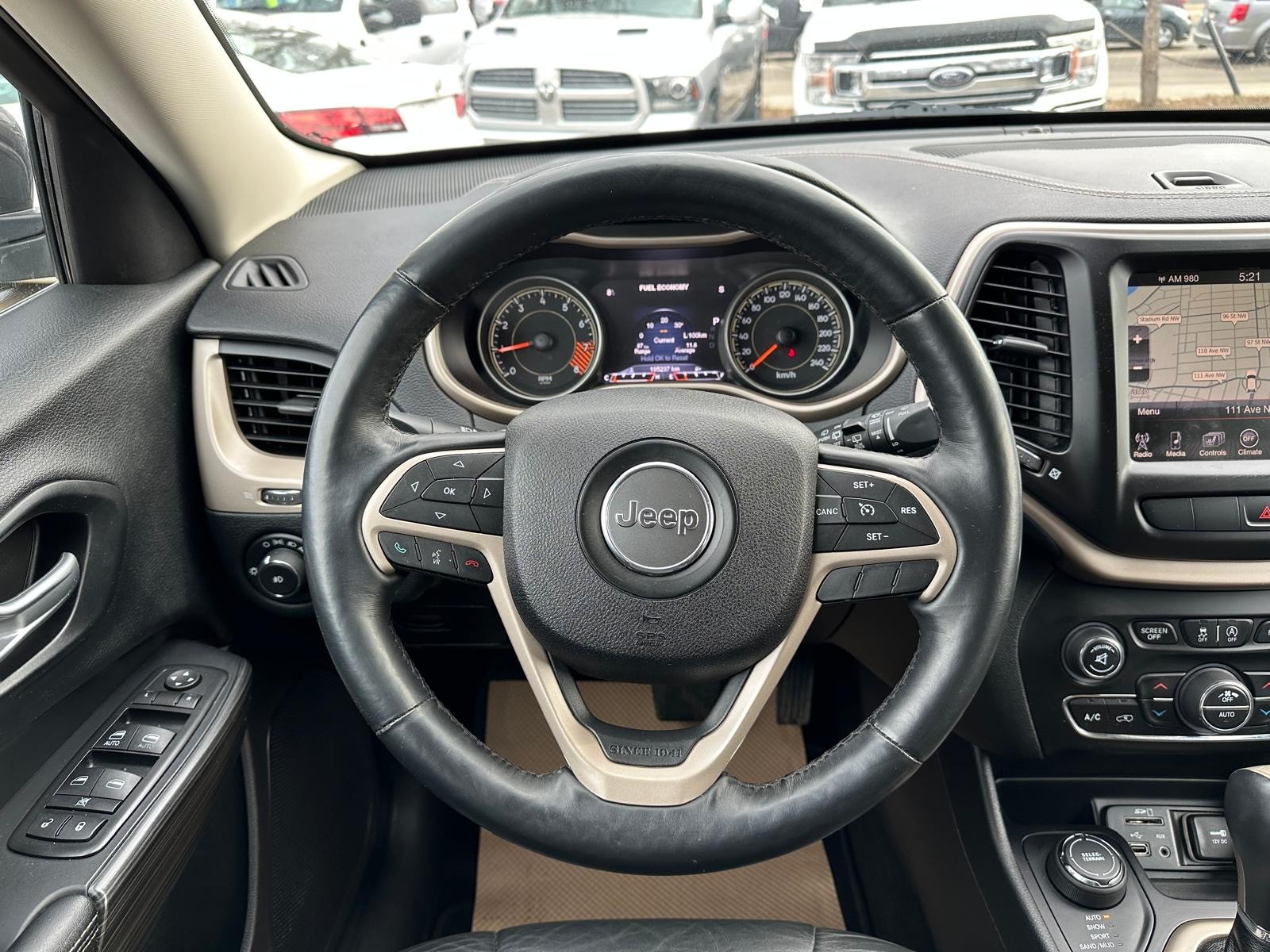 /drivenbyyouautosales/2015-Jeep-Cherokee-05400006660971535.jpg