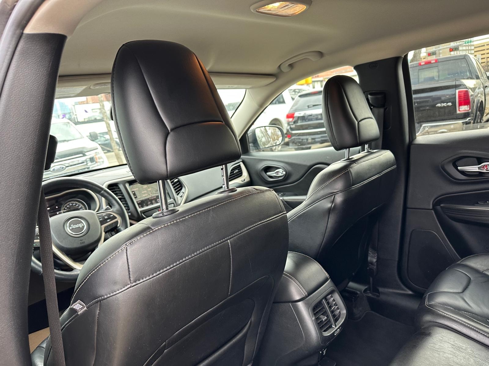 /drivenbyyouautosales/2015-Jeep-Cherokee-2317320384669892.jpg