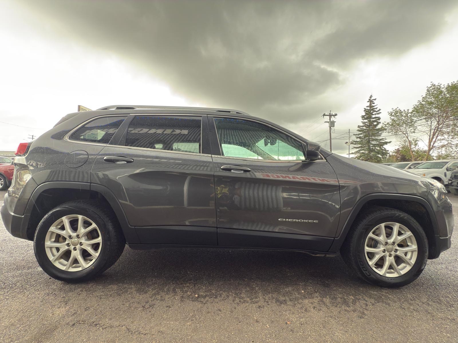 /drivenbyyouautosales/2015-Jeep-Cherokee-30846551805338485.jpg