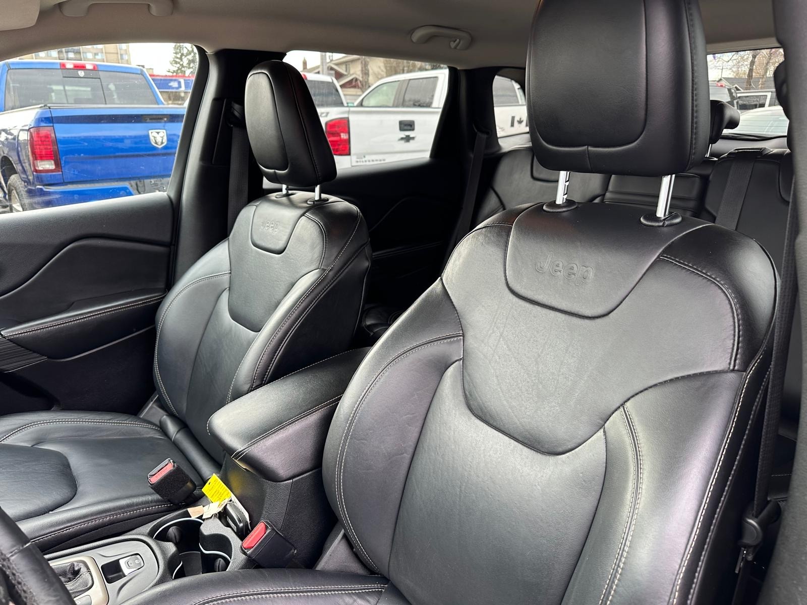/drivenbyyouautosales/2015-Jeep-Cherokee-4858122647129457.jpg