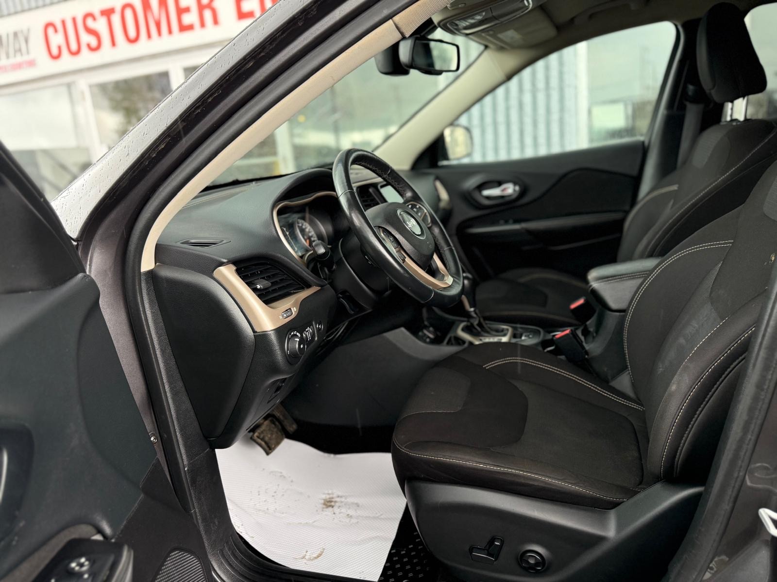 /drivenbyyouautosales/2015-Jeep-Cherokee-5212253362601189.jpg