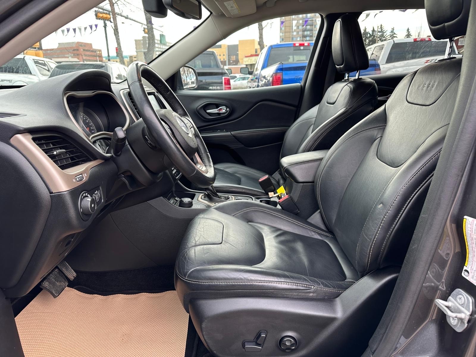/drivenbyyouautosales/2015-Jeep-Cherokee-8090111081601317.jpg