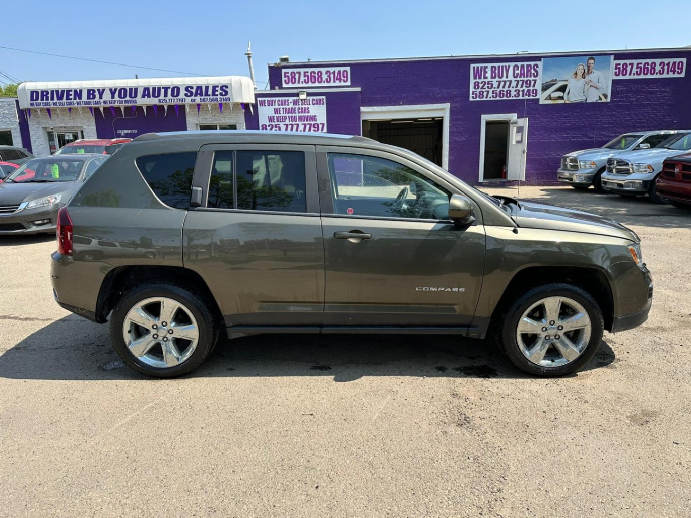 /drivenbyyouautosales/2015-Jeep-Compass-037101811854340916.jpg