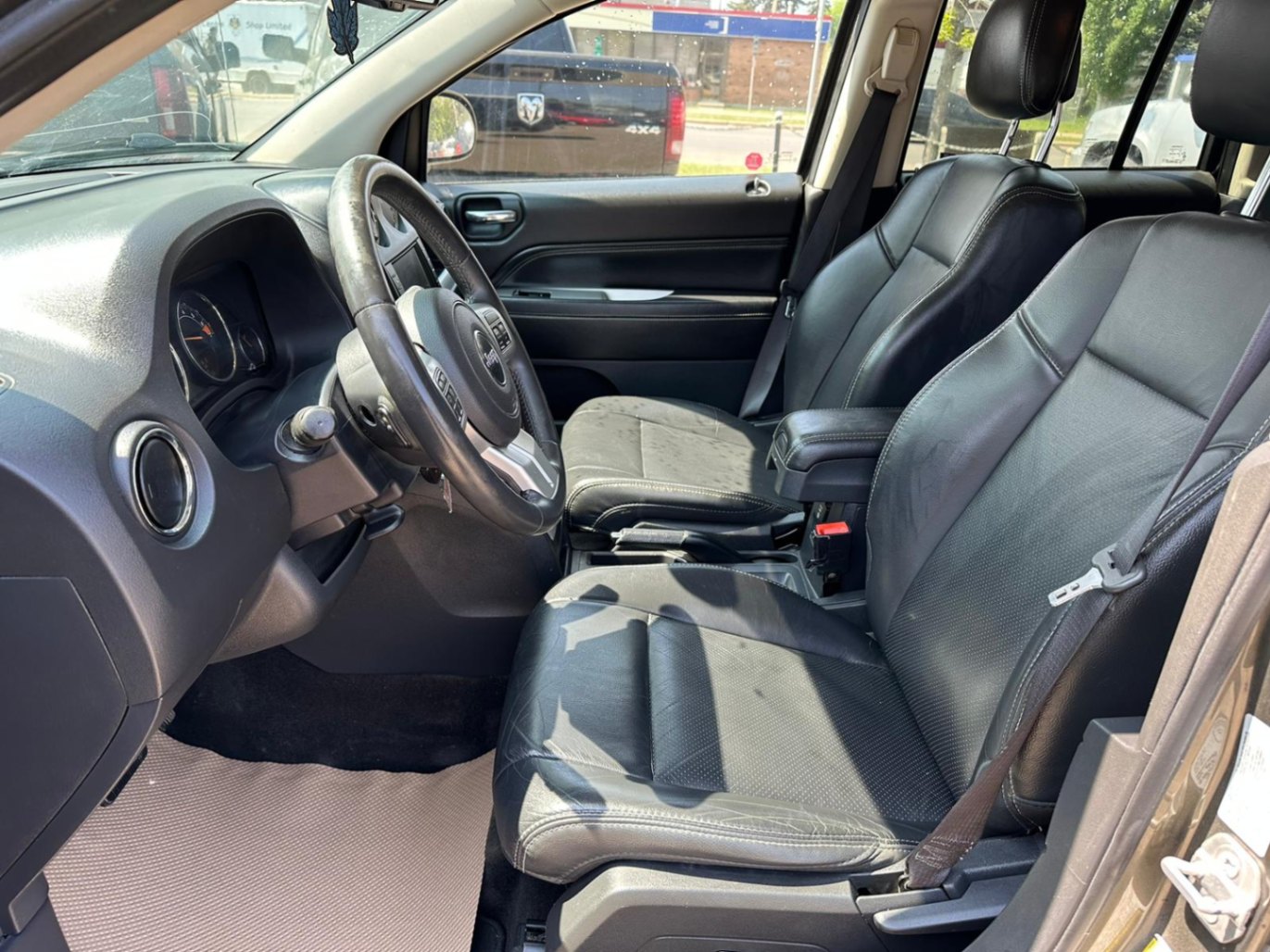 /drivenbyyouautosales/2015-Jeep-Compass-09597222814518847.jpg