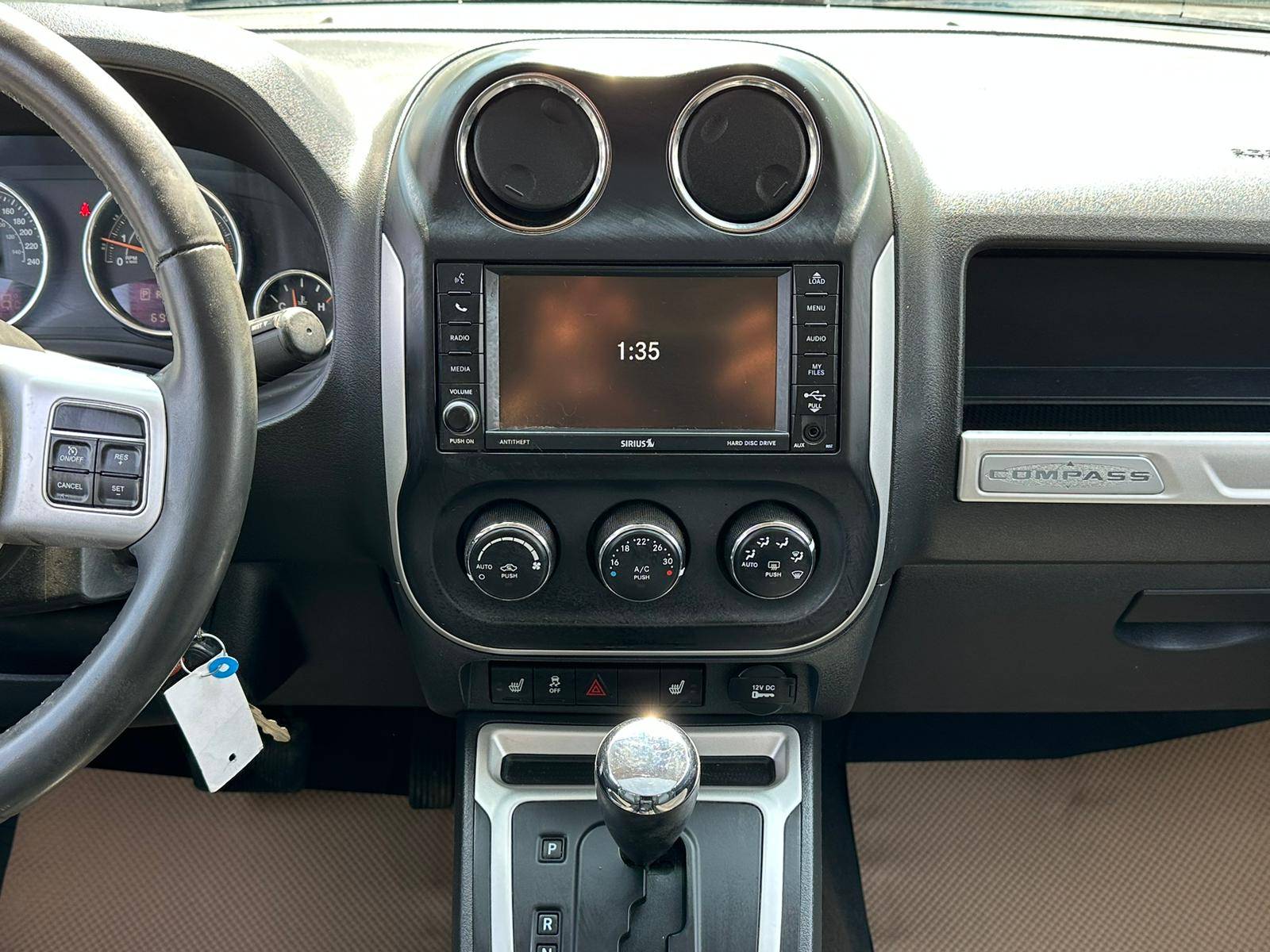 /drivenbyyouautosales/2015-Jeep-Compass-6424453014375915.jpg