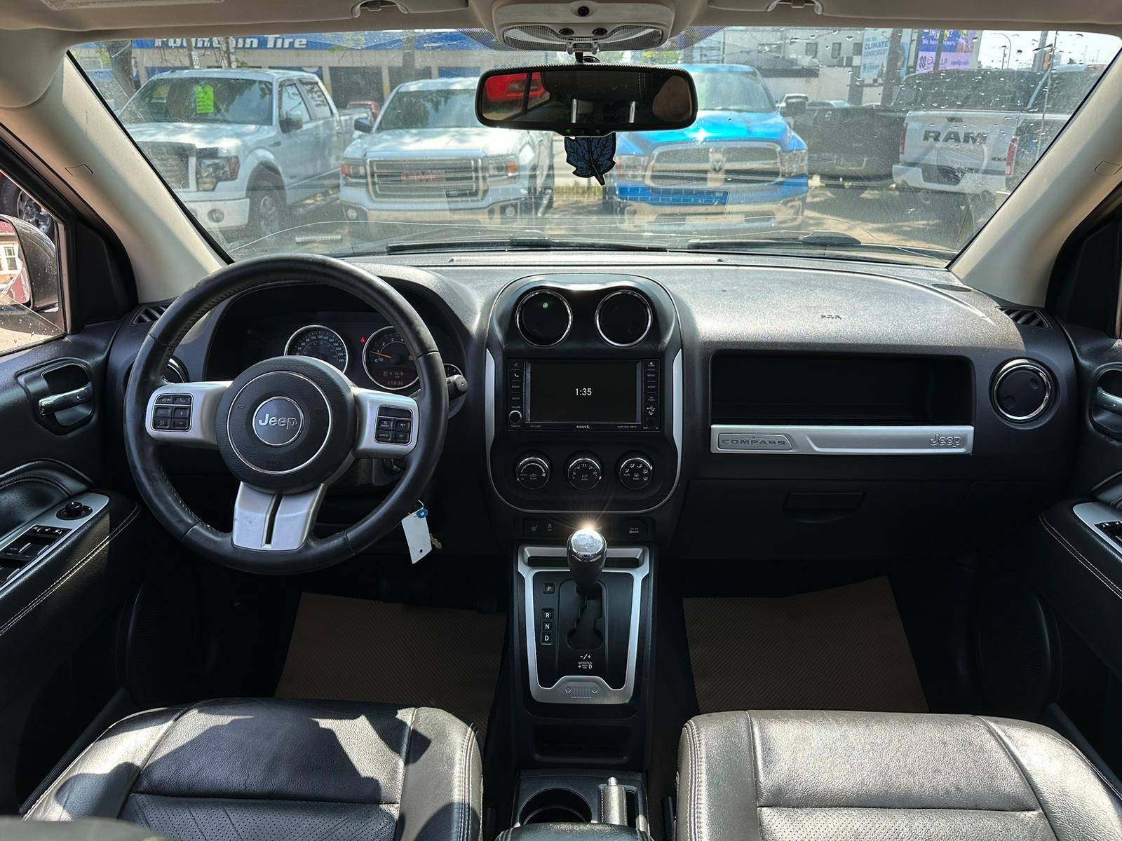 /drivenbyyouautosales/2015-Jeep-Compass-6883080606288676.jpg