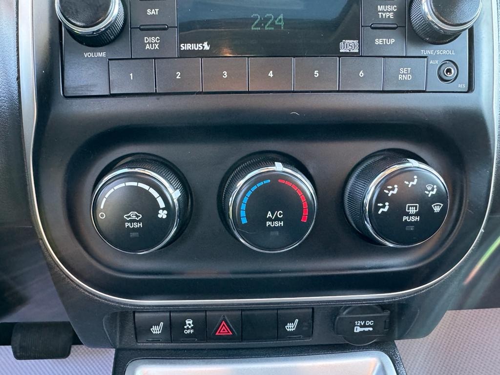 /drivenbyyouautosales/2015-Jeep-Compass-8399916597591679.jpg