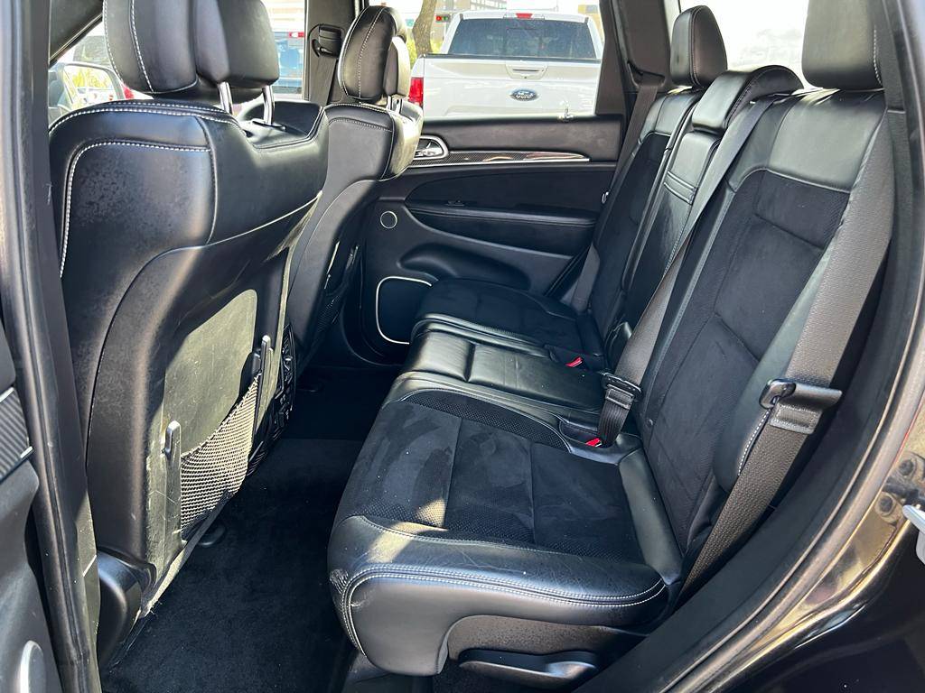 /drivenbyyouautosales/2015-Jeep-GrandCherokee-09762827001980101.jpg