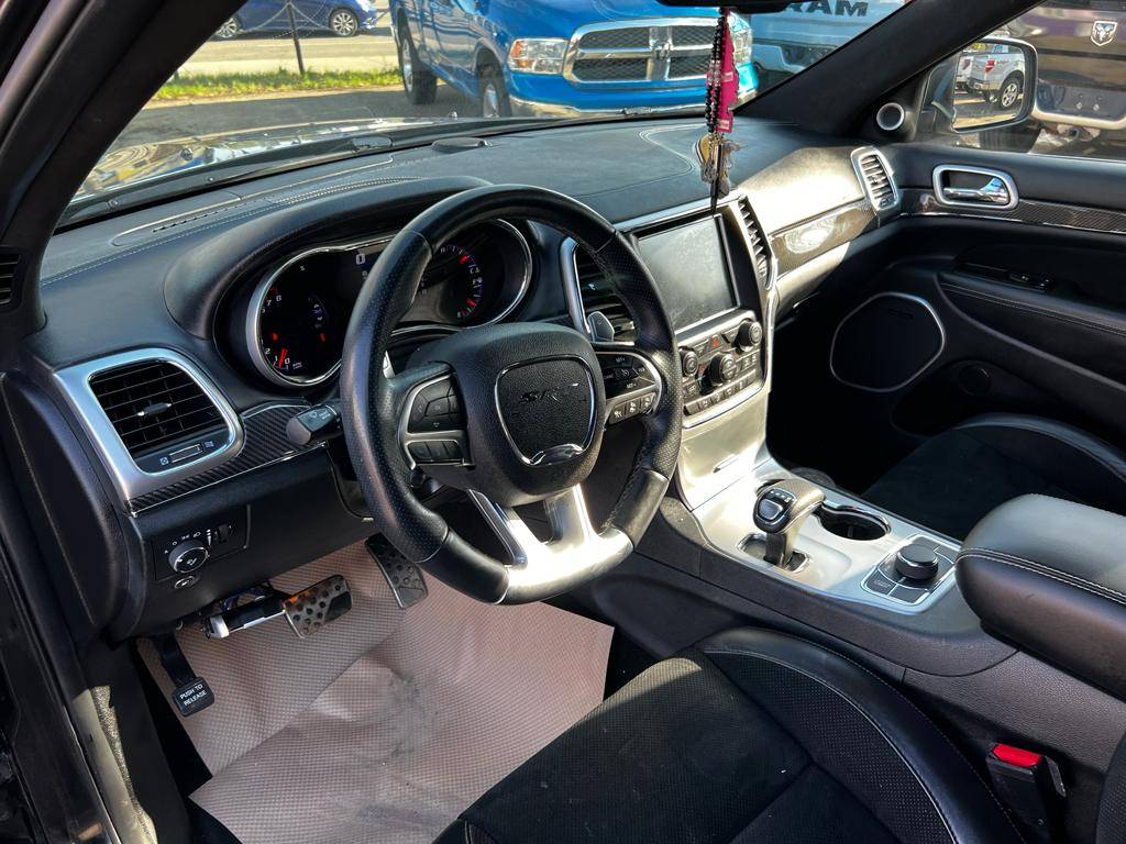 /drivenbyyouautosales/2015-Jeep-GrandCherokee-8537793232304423.jpg
