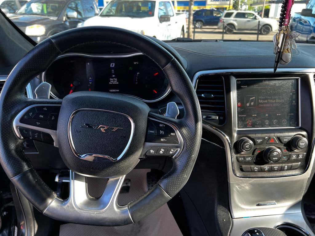 /drivenbyyouautosales/2015-Jeep-GrandCherokee-8860341643575427.jpg