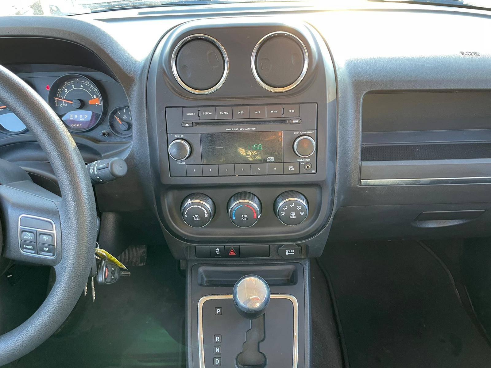 /drivenbyyouautosales/2015-Jeep-Patriot-6930227587937907.jpg