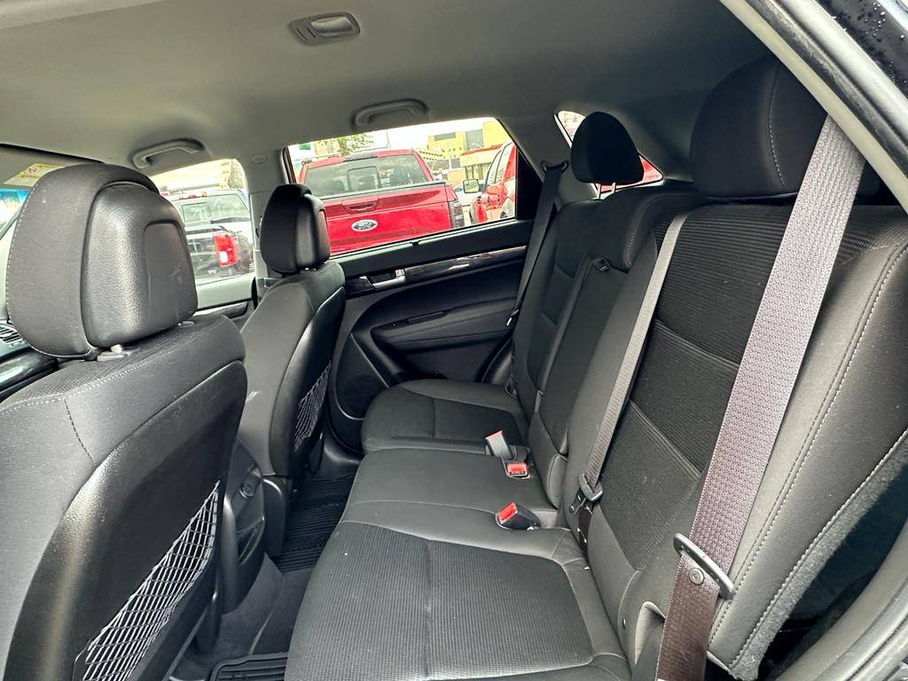 /drivenbyyouautosales/2015-Kia-Sorento-4237797534881331.jpg