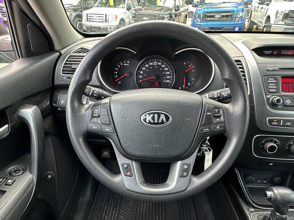 /drivenbyyouautosales/2015-Kia-Sorento-8482345730714409.jpg