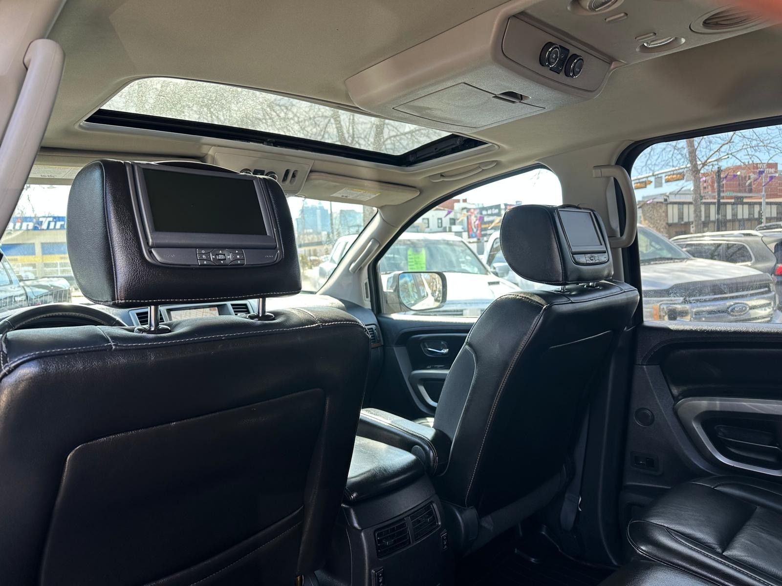 /drivenbyyouautosales/2015-Nissan-Armada-12292512102749398.jpg