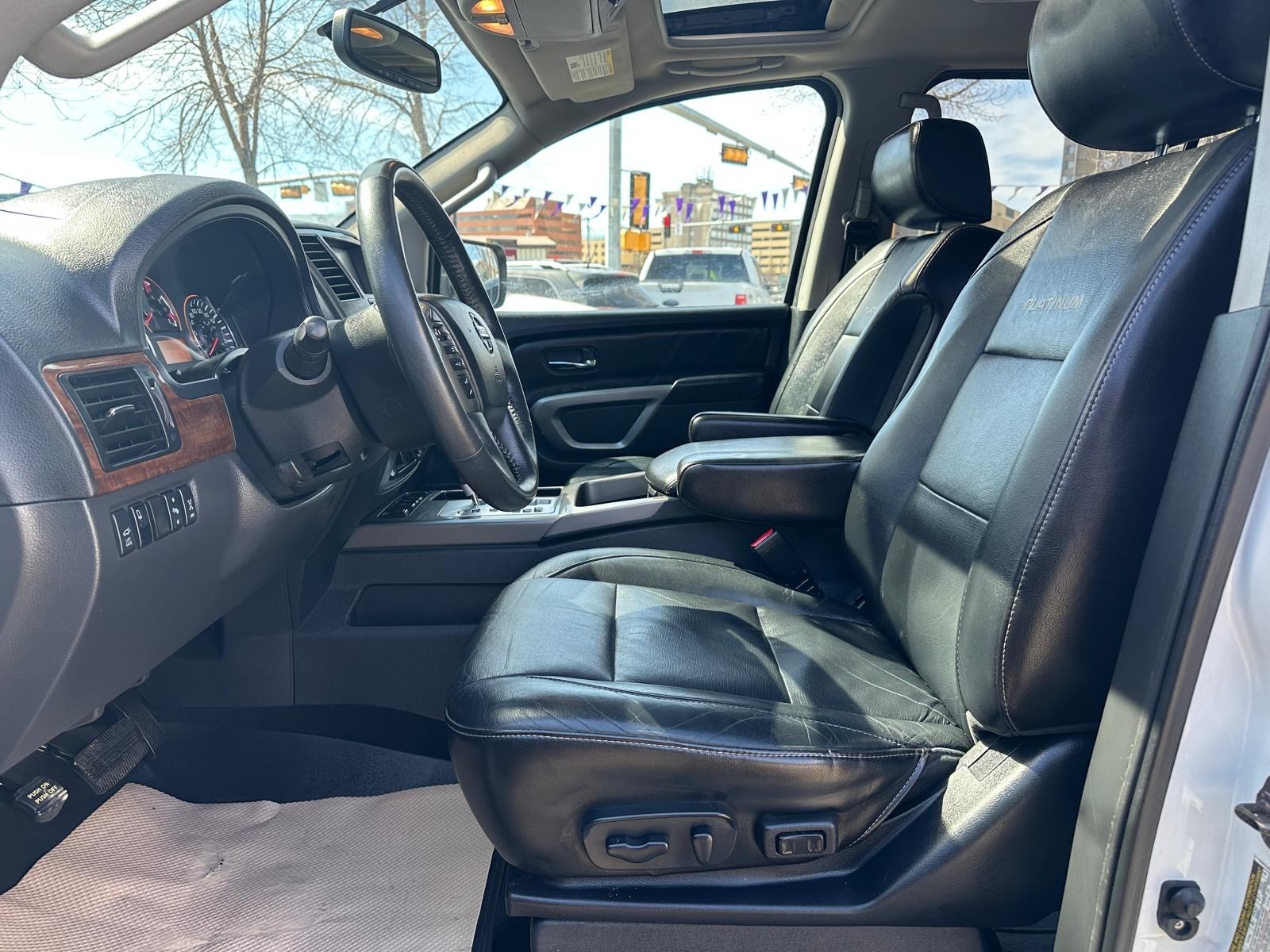 /drivenbyyouautosales/2015-Nissan-Armada-3928340628149354.jpg