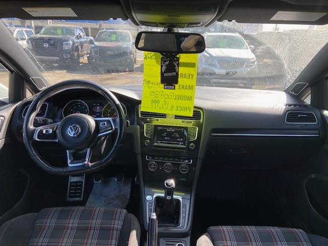 /drivenbyyouautosales/2015-Volkswagen-GolfGTI-994211754235232.jpg