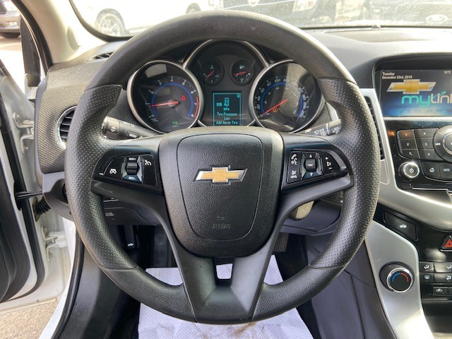 /drivenbyyouautosales/2016-Chevrolet-CruzeLimited-012335465736218465.jpg