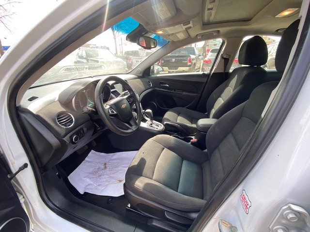 /drivenbyyouautosales/2016-Chevrolet-CruzeLimited-7409395610009368.jpg