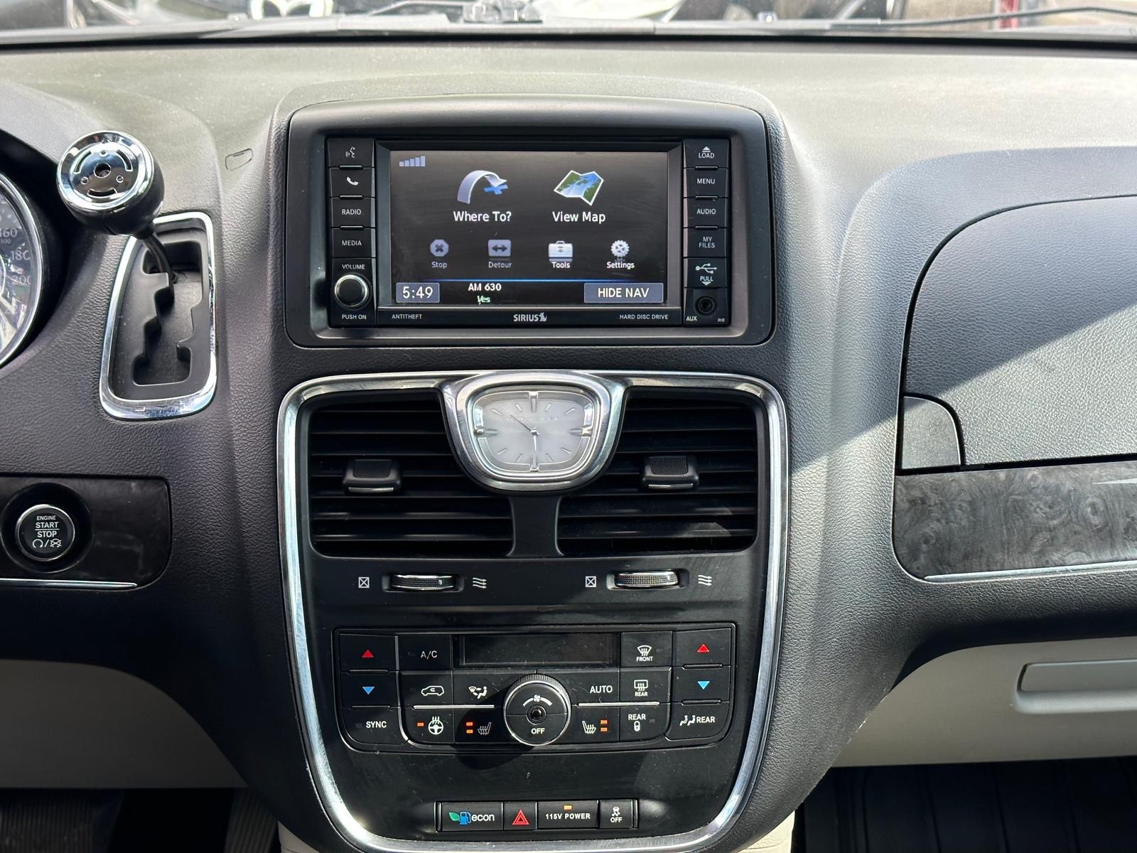 /drivenbyyouautosales/2016-Chrysler-Town&-45082495938602496.jpg