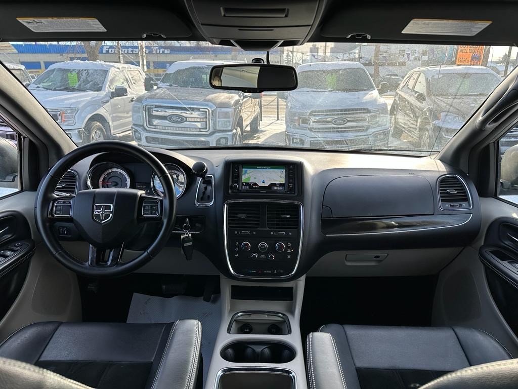 /drivenbyyouautosales/2016-Dodge-GrandCaravan-24311267539279147.jpg