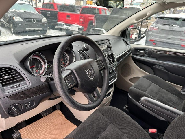 /drivenbyyouautosales/2016-Dodge-GrandCaravan-7450094832385041.jpg
