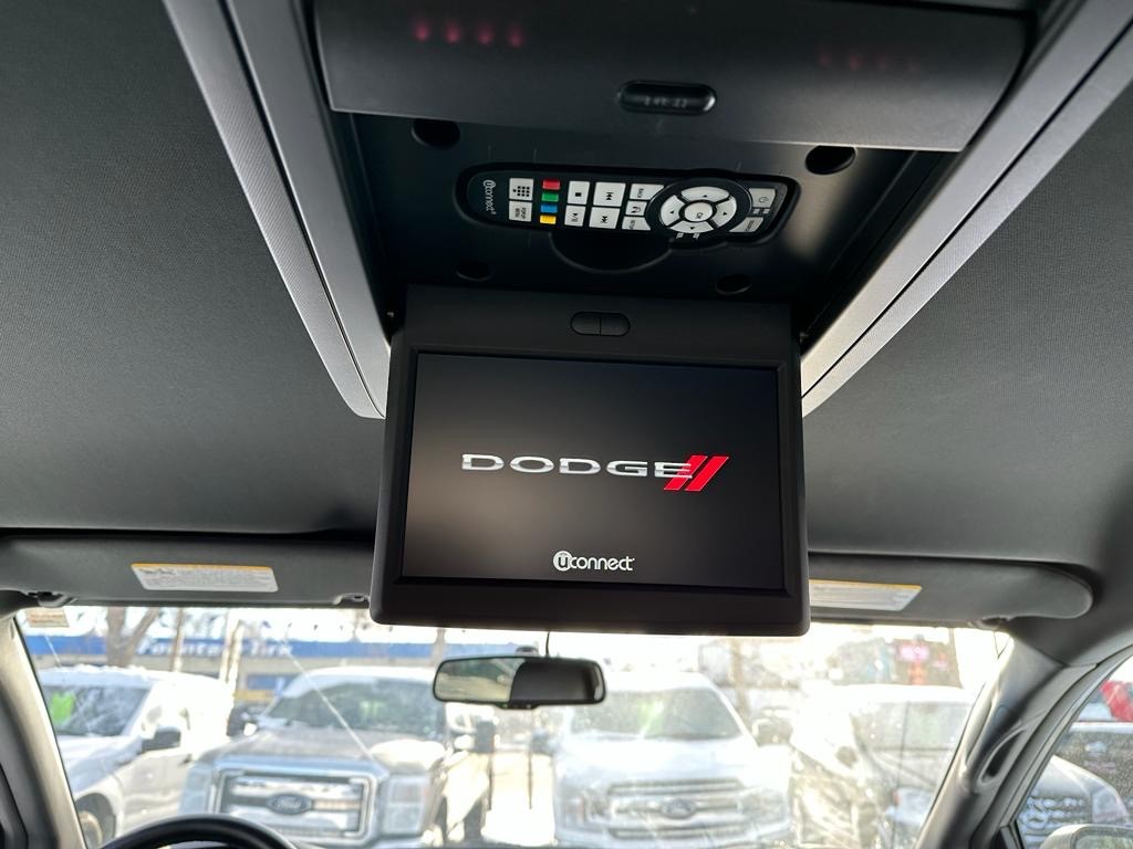 /drivenbyyouautosales/2016-Dodge-GrandCaravan-8727147202299557.jpg