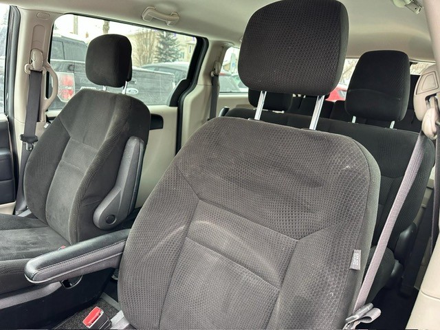 /drivenbyyouautosales/2016-Dodge-GrandCaravan-9724092376883877.jpg