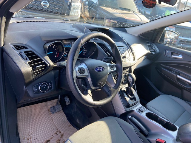 /drivenbyyouautosales/2016-Ford-Escape-012691690414305734.jpg