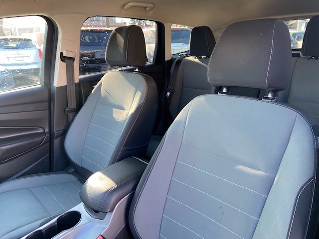 /drivenbyyouautosales/2016-Ford-Escape-28316429782054575.jpg