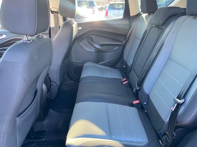 /drivenbyyouautosales/2016-Ford-Escape-2928222425779554.jpg