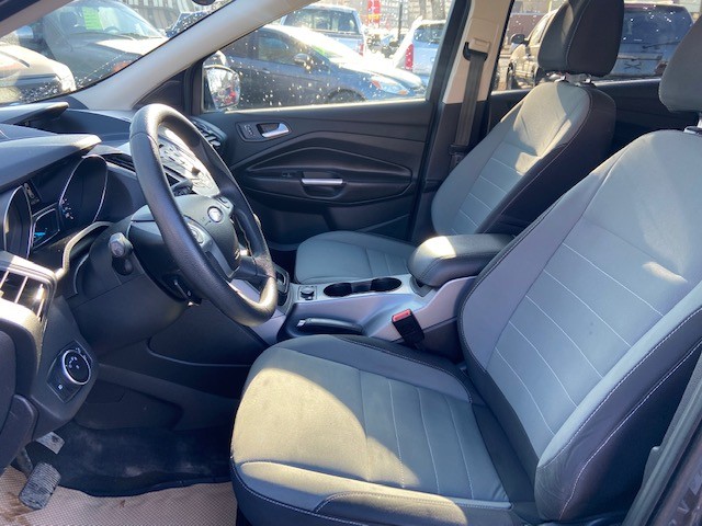 /drivenbyyouautosales/2016-Ford-Escape-8394115105227049.jpg