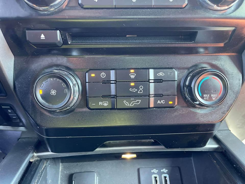 /drivenbyyouautosales/2016-Ford-F-150-8451066736556345.jpg