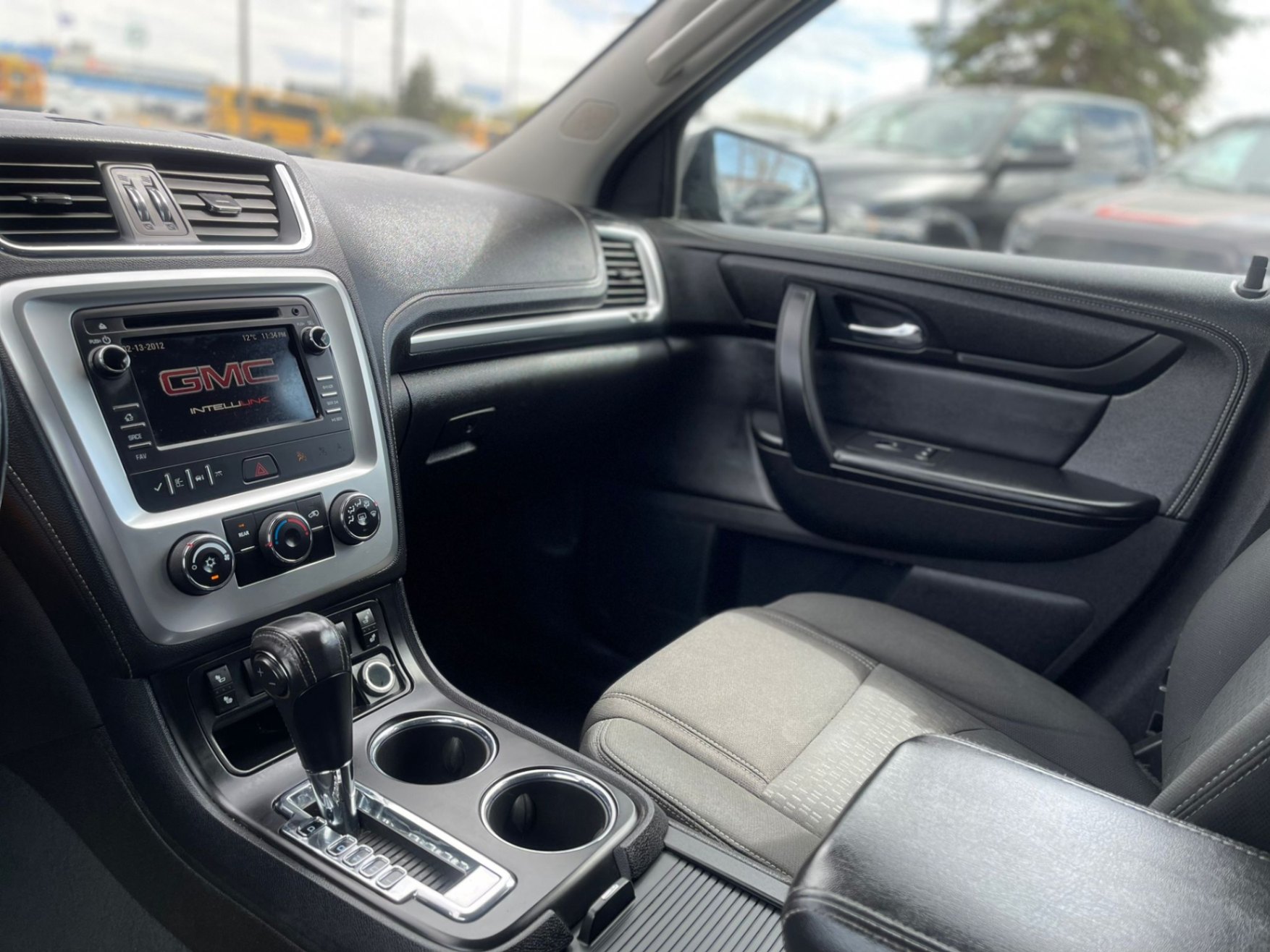 /drivenbyyouautosales/2016-GMC-Acadia-6016754885885041.jpg