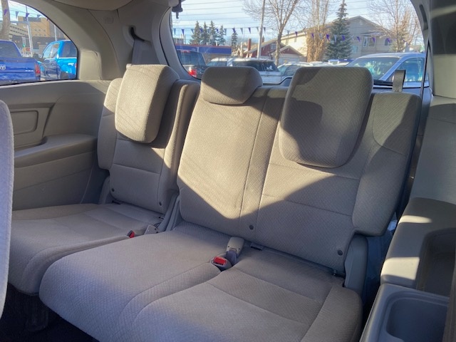/drivenbyyouautosales/2016-Honda-Odyssey-012601049523368602.jpg