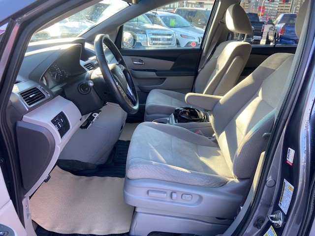 /drivenbyyouautosales/2016-Honda-Odyssey-5912614521766364.jpg