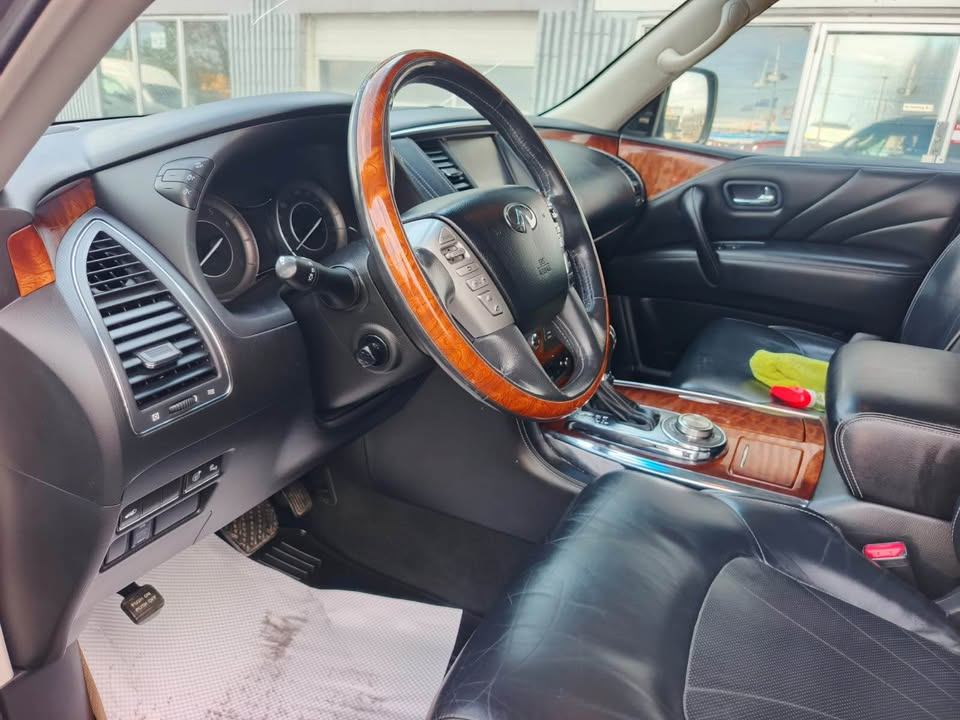 /drivenbyyouautosales/2016-INFINITI-QX80-12545485107011634.jpg