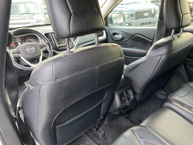 /drivenbyyouautosales/2016-Jeep-Cherokee-0007189296670015999.jpg