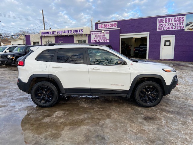 /drivenbyyouautosales/2016-Jeep-Cherokee-15035230447849957.jpg