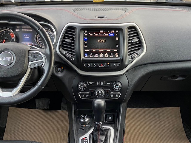 /drivenbyyouautosales/2016-Jeep-Cherokee-41683323396294636.jpg