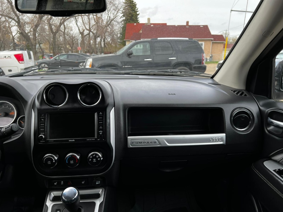 /drivenbyyouautosales/2016-Jeep-Compass-31053805667124923.jpg
