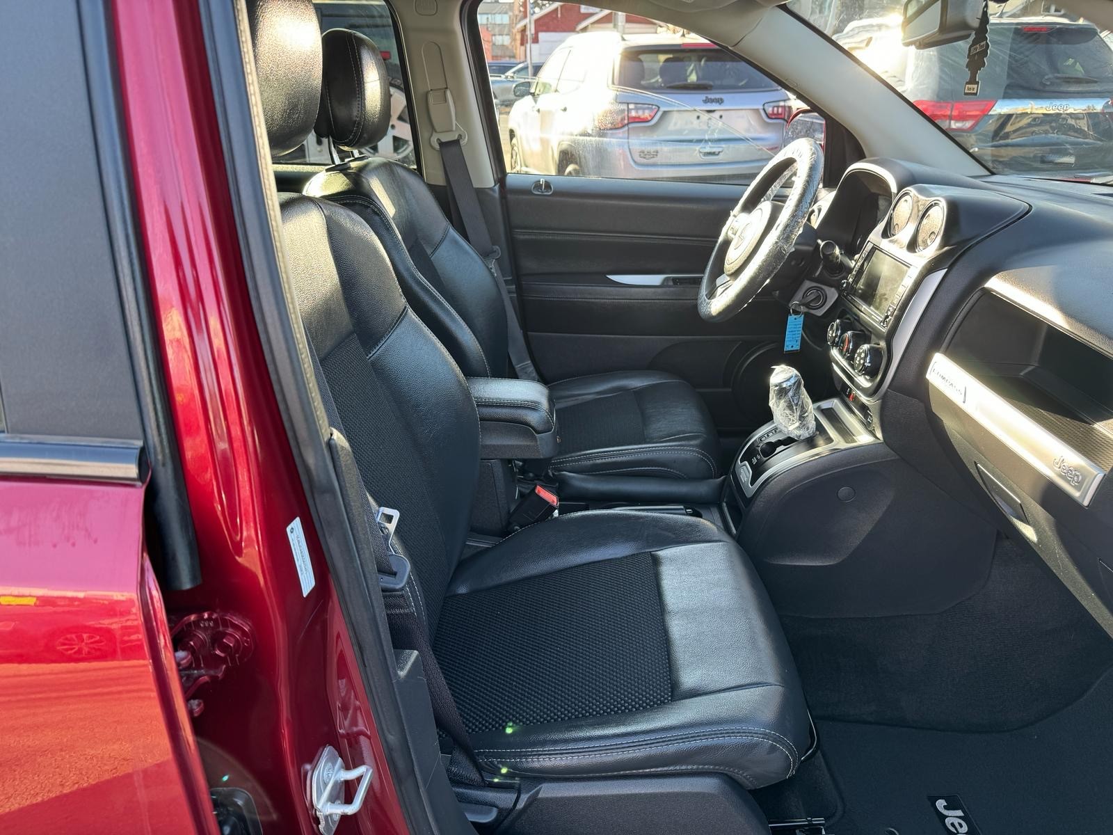 /drivenbyyouautosales/2016-Jeep-Compass-7071986832926507.jpg